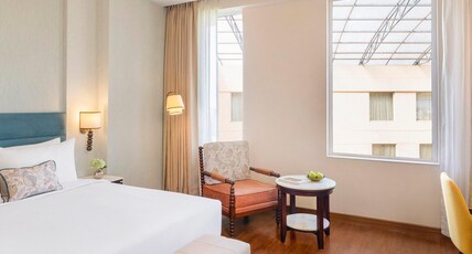 Gateway Dehradun Haridwar Room Type - Superior Room King Bed Courtyard View