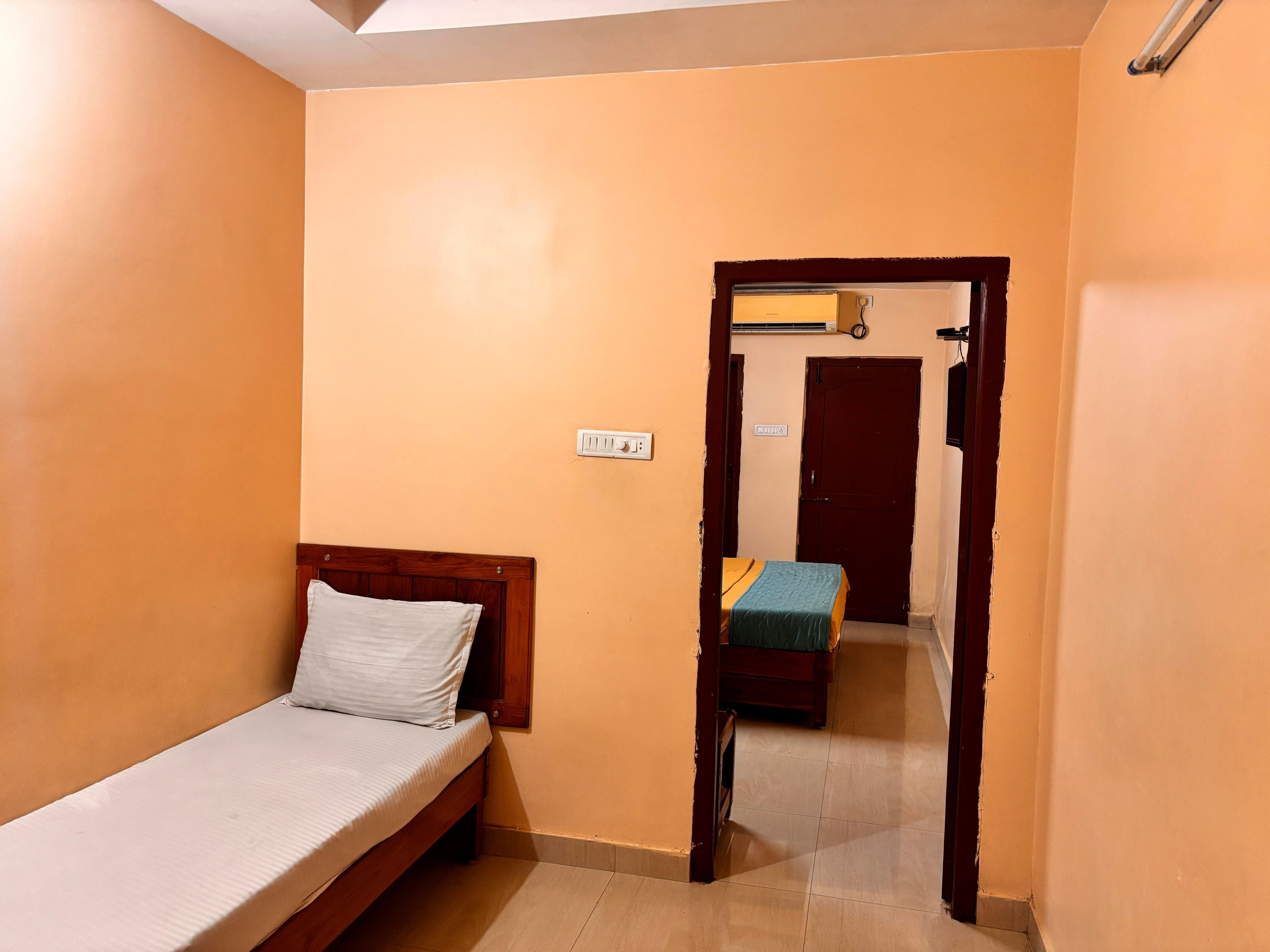 HOTEL SONA RESIDENCY - Tap to explore photos