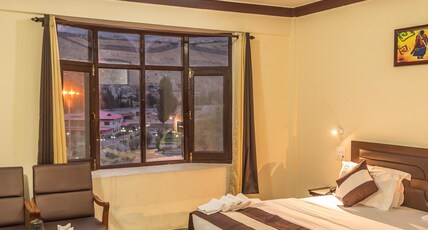 Royal Gasho Hotel Room Type - Deluxe Room