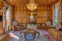 Best View Group of Houseboats | Only Houseboat with Pvt Island