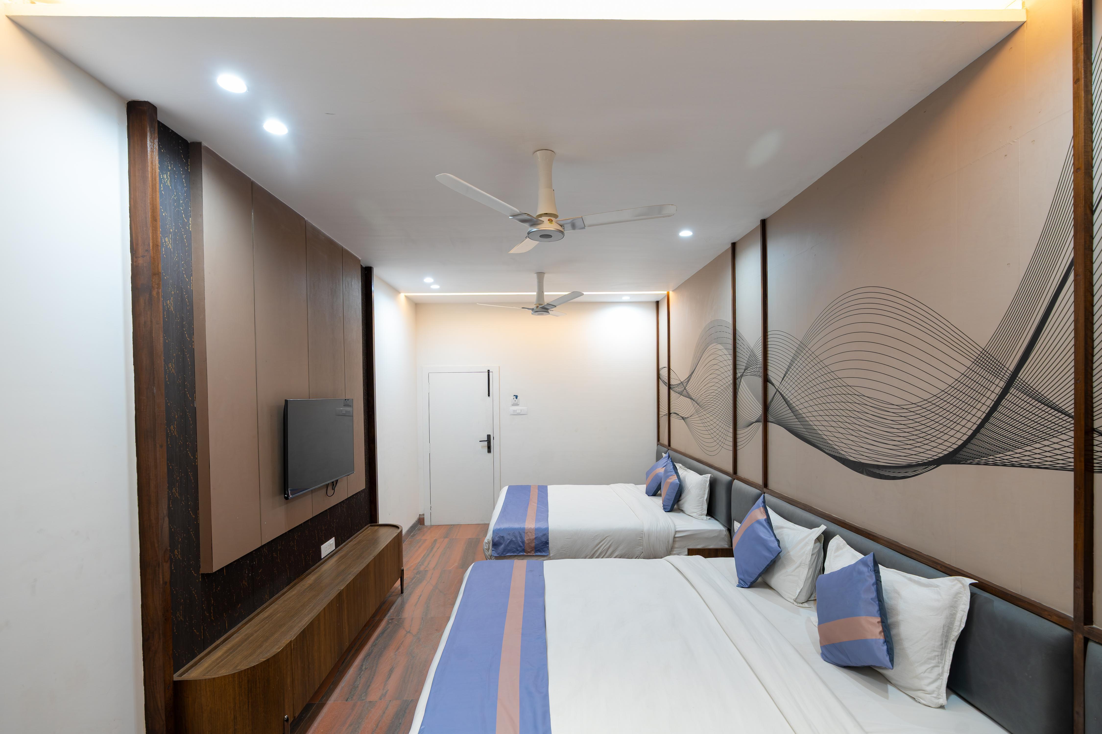 Hotel Ramdev Room Type - Family Room