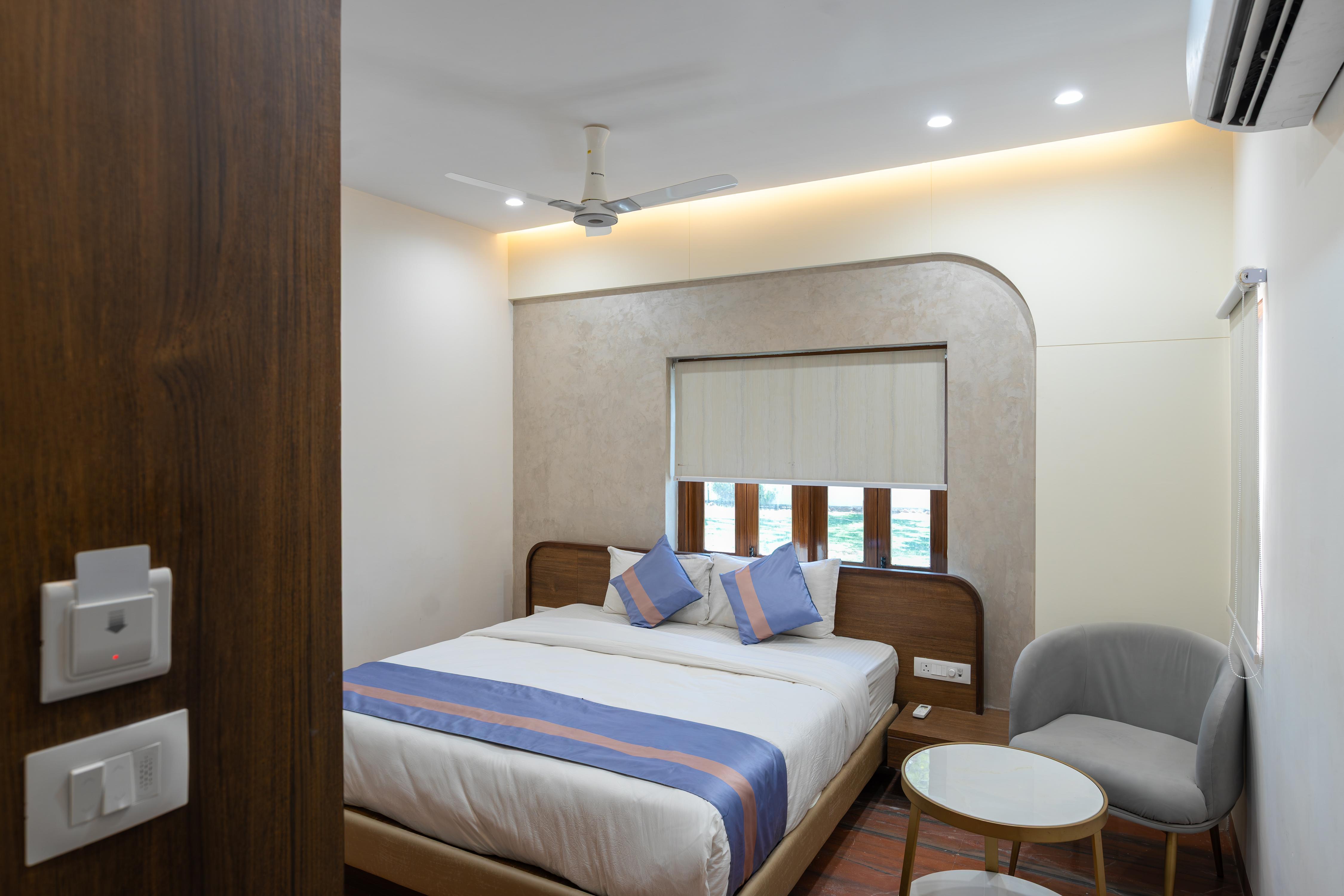 Hotel Ramdev Room Type - Deluxe Room
