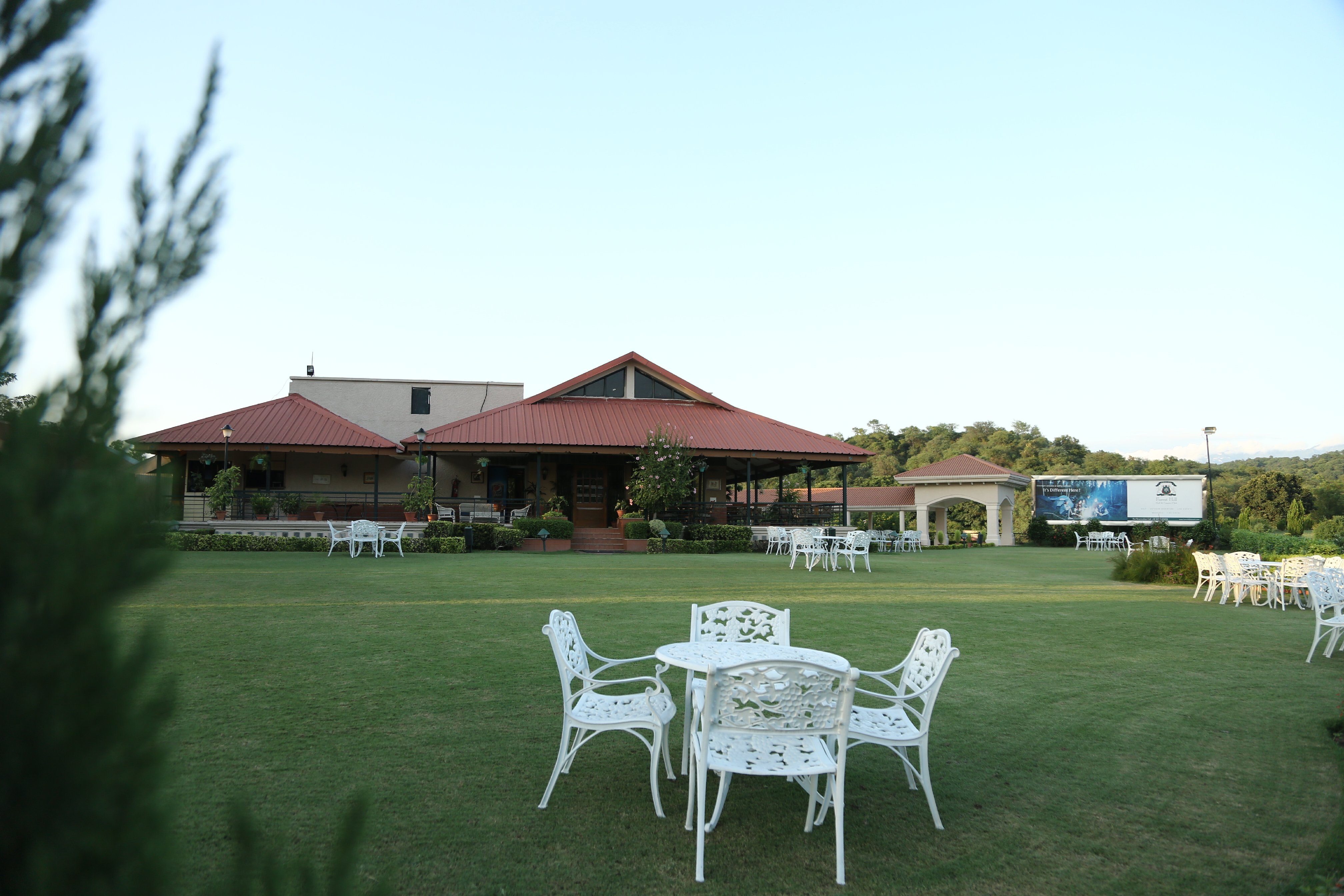 Forest Hill Resort & Golf Club - Tap to explore photos