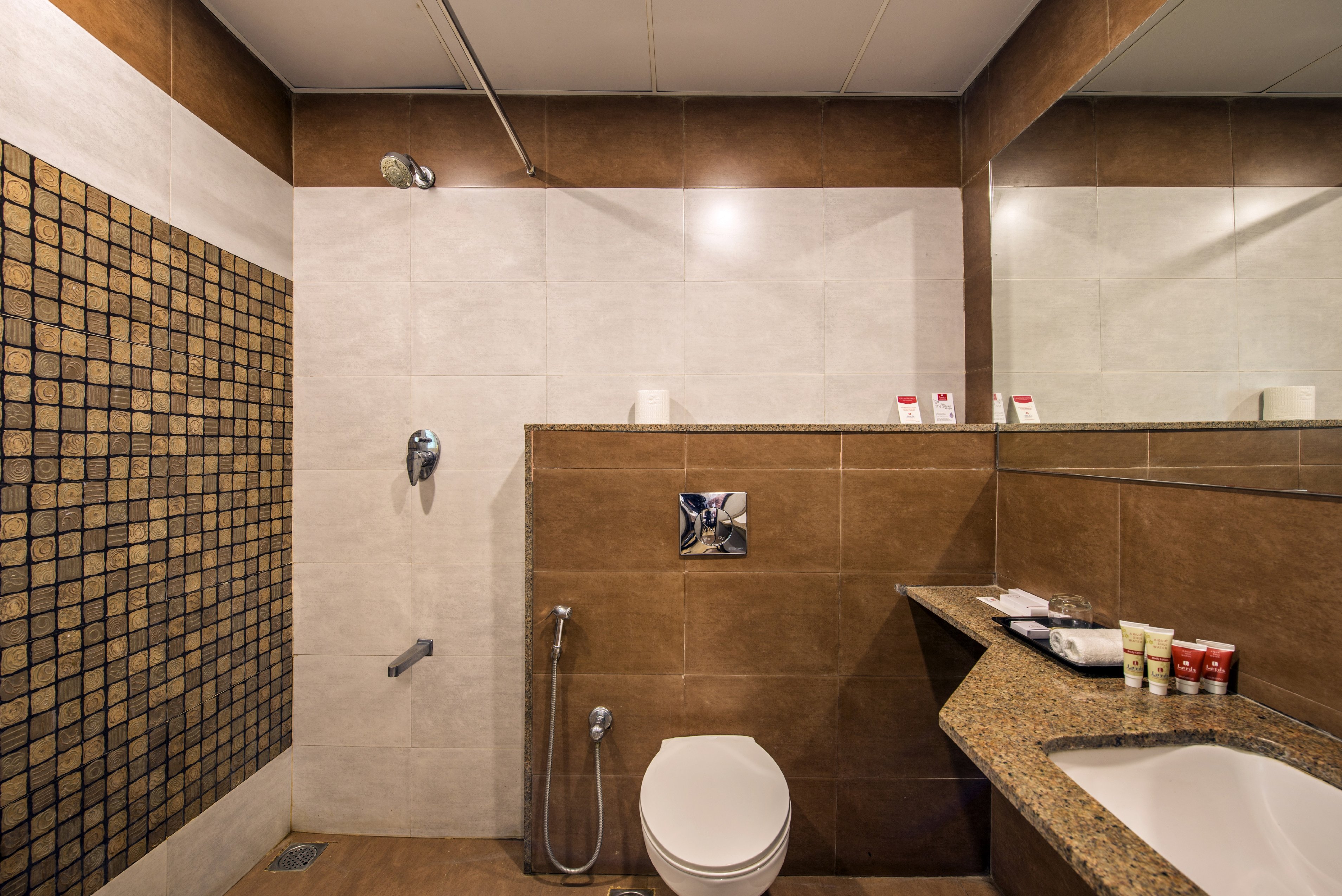 Lords Eco Inn Jayanagar - Tap to explore photos