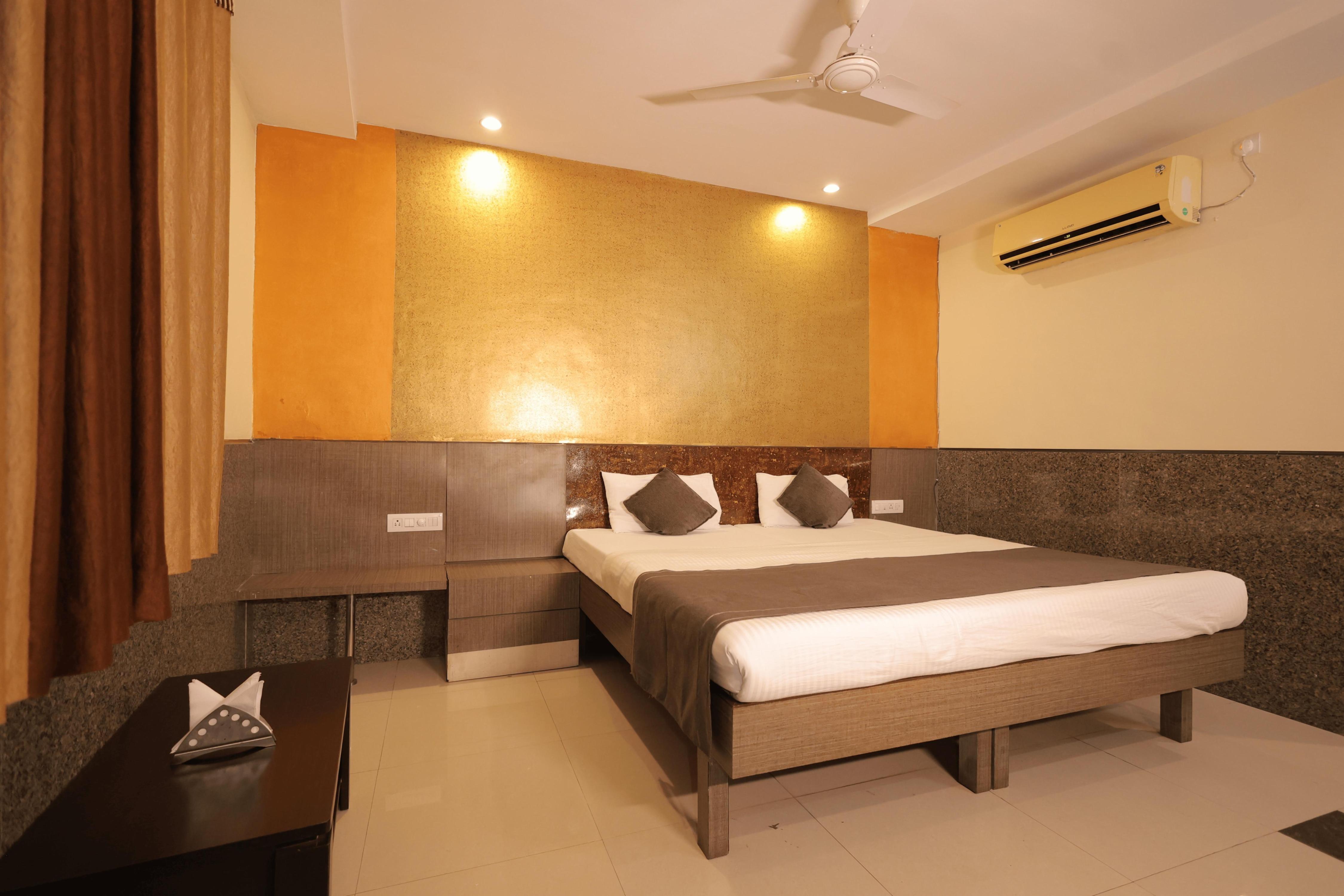 Nakshatra Hotel - Tap to explore photos