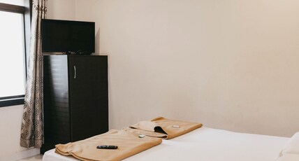 Hotel Ayodhya Room Type - Double Non AC Room