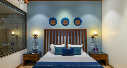 Fountain Village Room Type - Club Room