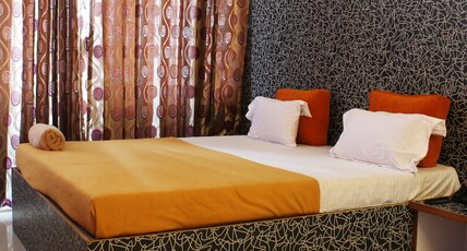 Hotel Malhar Palace Room Type - Deluxe Double AC