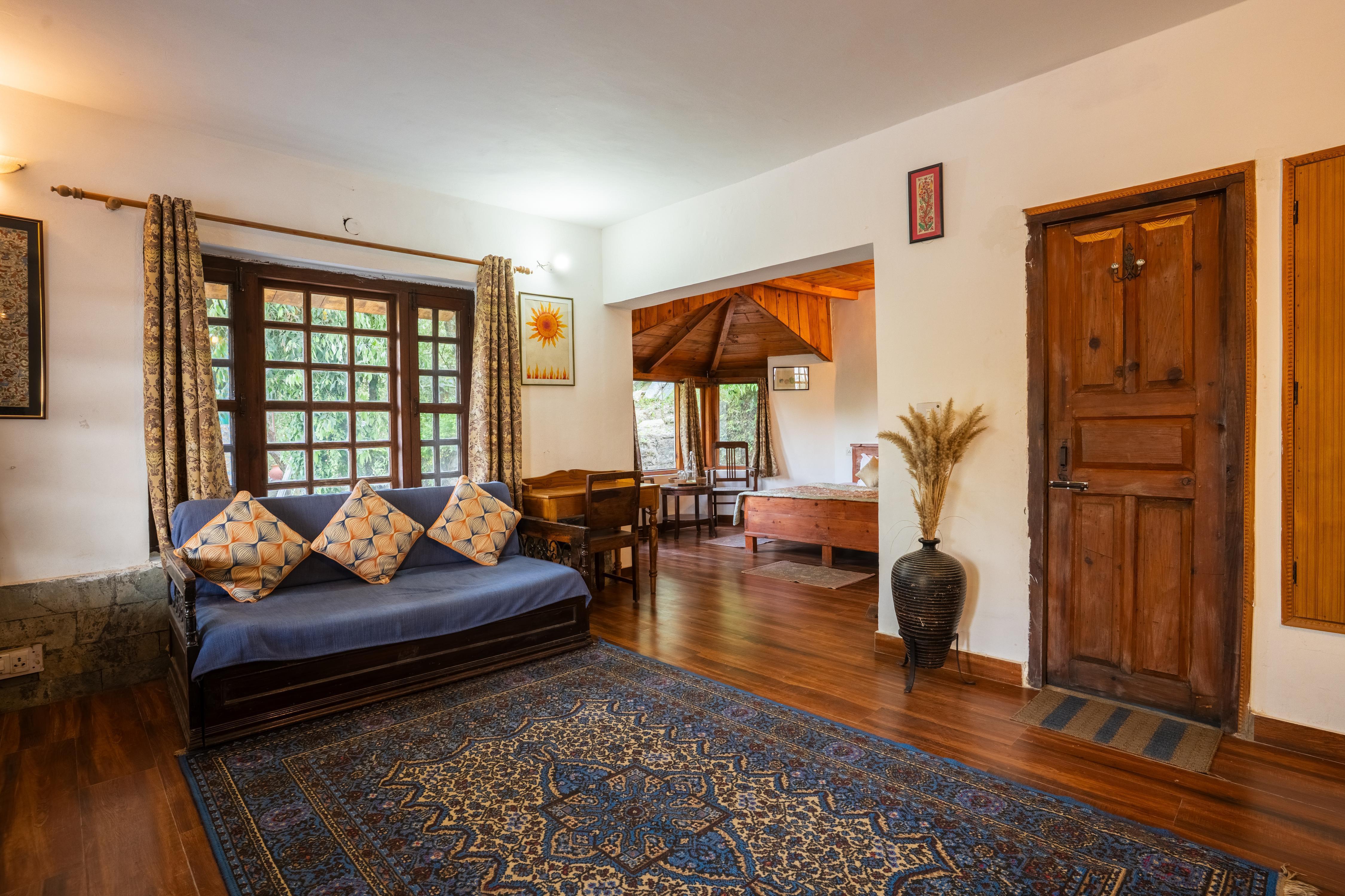 FROZEN WOODS Room Type - Premium Himalayan Suite 1