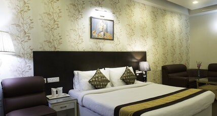 Hotel Central Park Room Type - SUITE ROOM