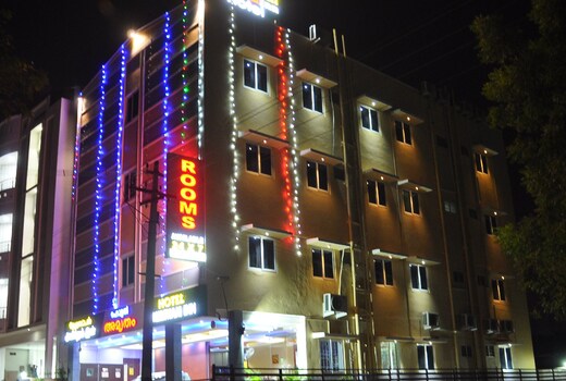Hotel Amirtham Inn