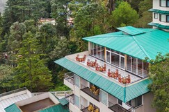 Country Inn Premier Pacific Mall Road Mussoorie