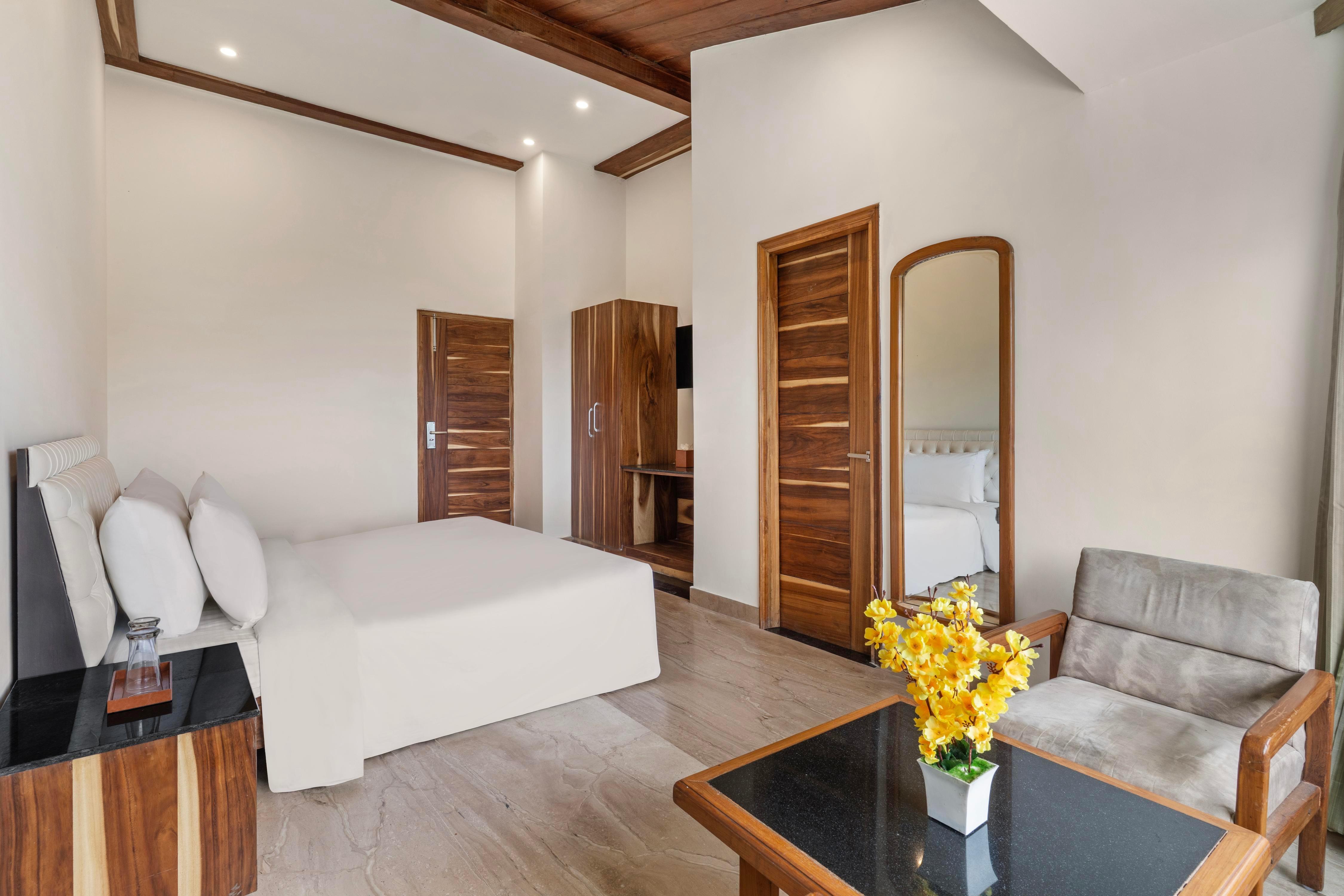 Country Inn Premier Pacific Mall Road Mussoorie - Tap to explore photos