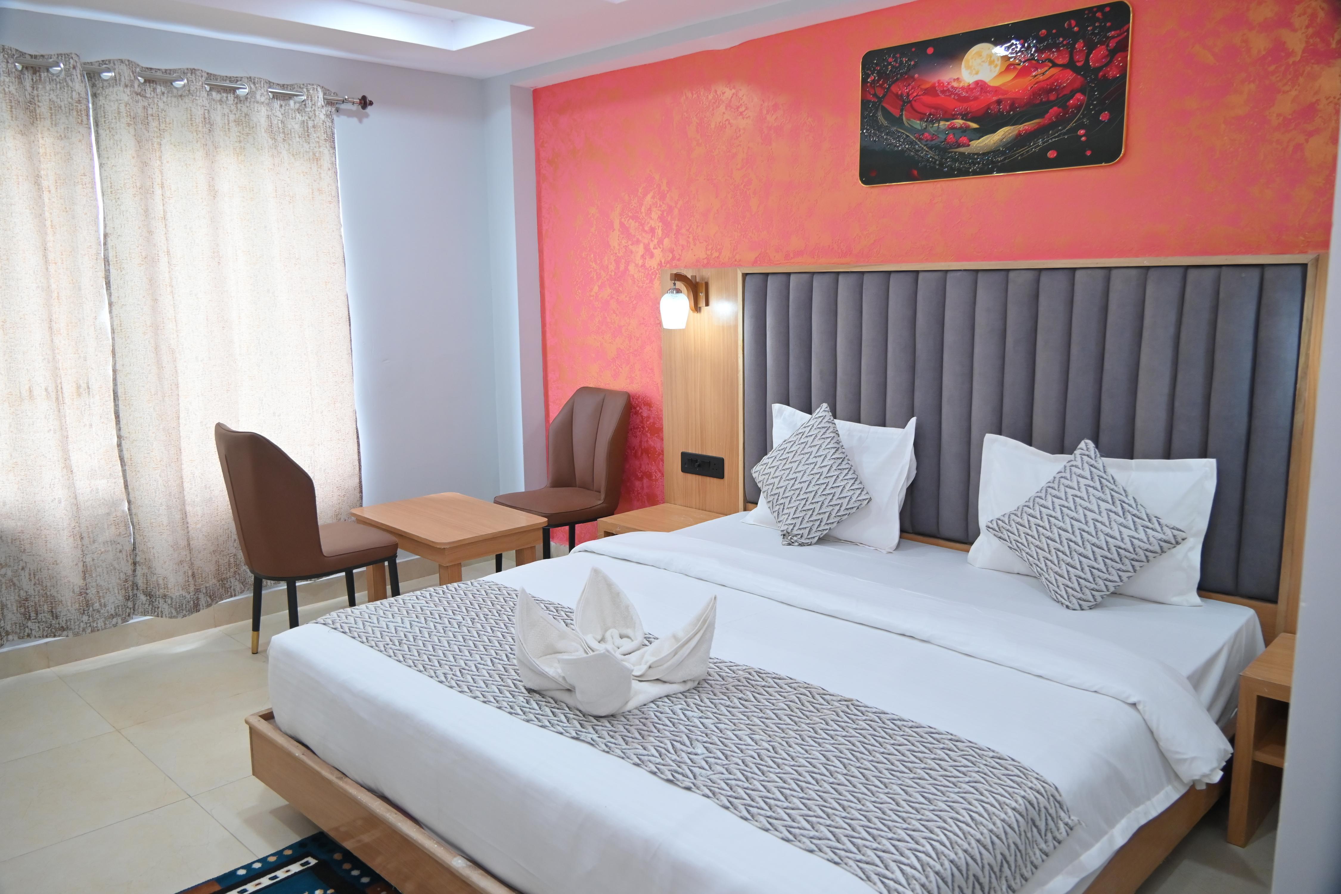 Hotel Mahabir Sheraton (200 mtr from beach) Room Type - Deluxe AC - free Wi FI