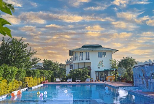 Corbett Treat Resort