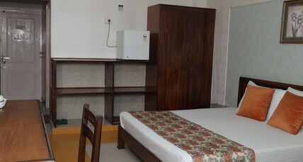 Hotel Sagar View Room Type - Super Deluxe (DBR) A/C