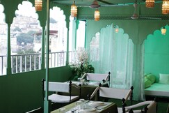 Teriwell Stay in Island Tower