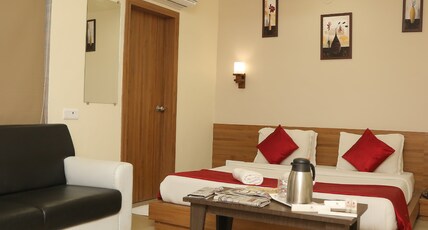 Hotel Park View Room Type - Deluxe Room Hotel Park View Room Type - Deluxe Room