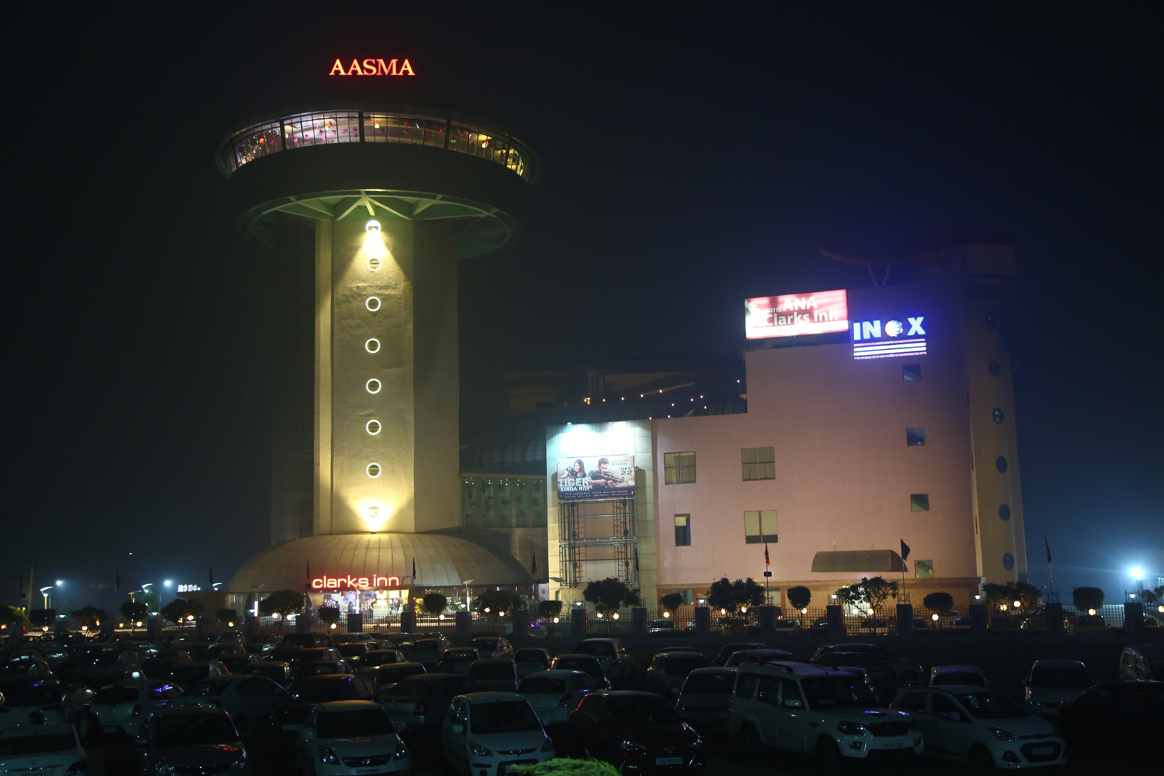 ANA Clarks INN Panchkula - Tap to explore photos