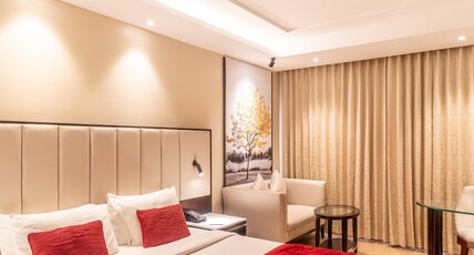 TGI Grand Fortuna Room Type - Superior Room