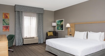 Hampton Inn Suites Port St Lucie, West Room Type - 1KNG MOB HEAR ACC W TUB NS