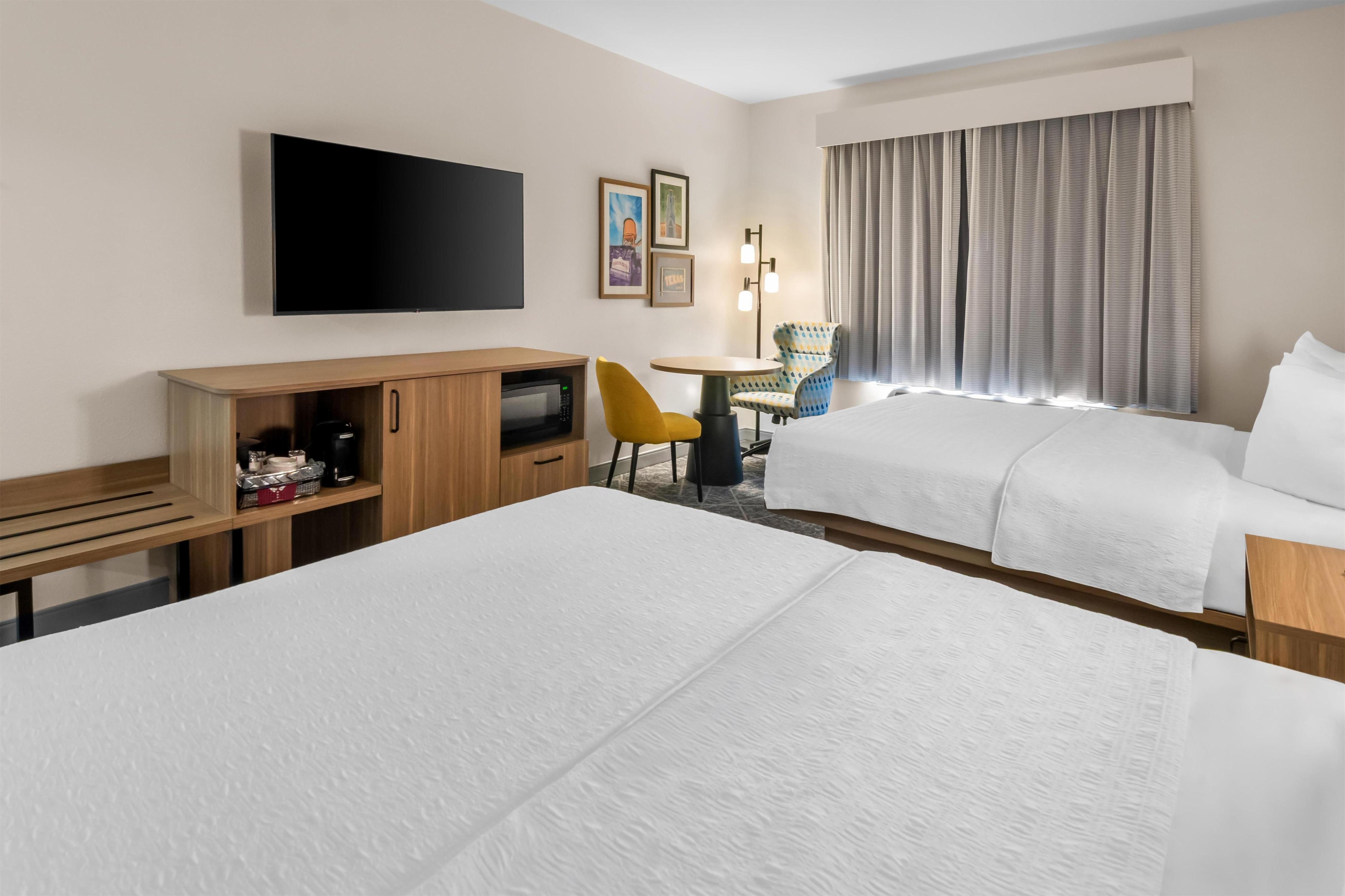 Hampton Inn and Suites Fort Worth/Forest Hill - Tap to explore photos
