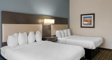 Best Western Waldo Inn and Suites Room Type - 2 Queen Beds, Non-Smoking, Pet Friendly Room, High Speed Internet Access, Microwave And Refrigerator