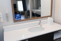 Hampton Inn by Hilton Madison Huntsville Airport