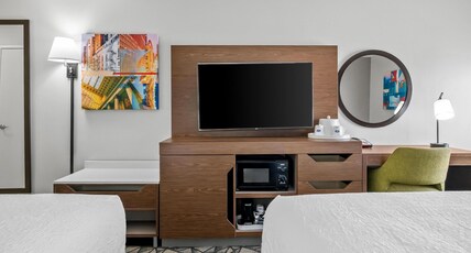 Hampton Inn by Hilton Bloomington West Room Type - 2 QUEEN BEDS NONSMOKING