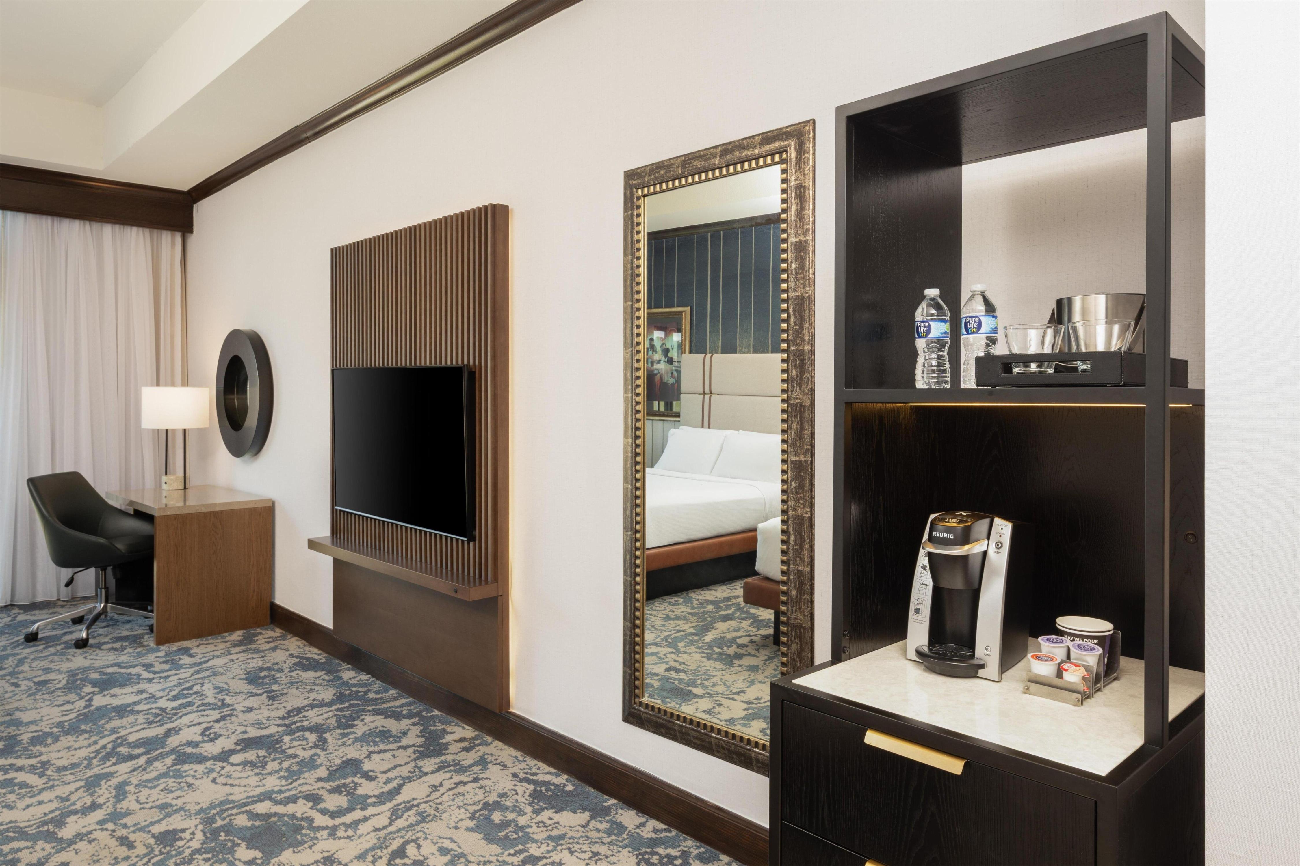 Hilton Dallas/Rockwall Lakefront Room Type - 2 QUEEN ACCESS BATHTUB