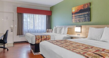 Best Western Lake Okeechobee Room Type - 2 Double Beds, Smoking Room, Upstairs, High Speed Internet Access, Microwave And Refrigerator, Full 