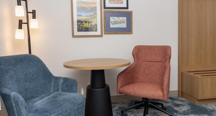 Hampton Inn by Hilton Rock Springs Room Type - 1 KING BED NONSMOKING
