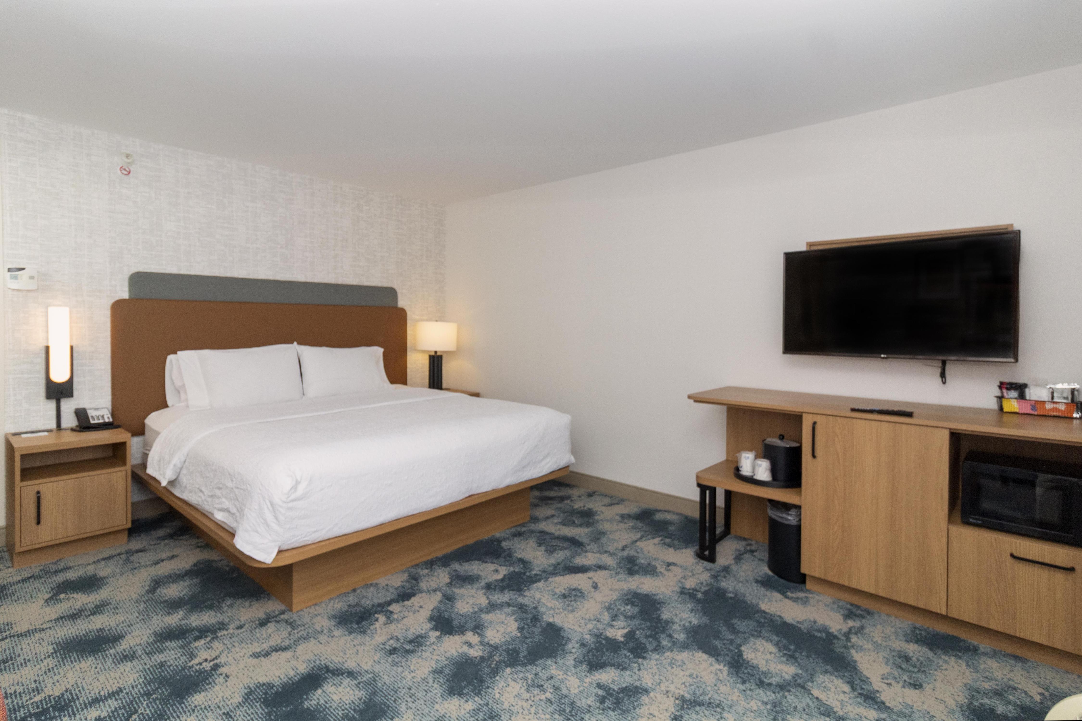 Hampton Inn by Hilton Rock Springs - Tap to explore photos