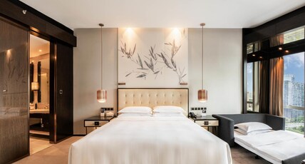 Hilton Shenzhen Futian Room Type - DELUXE FAMILY ROOM