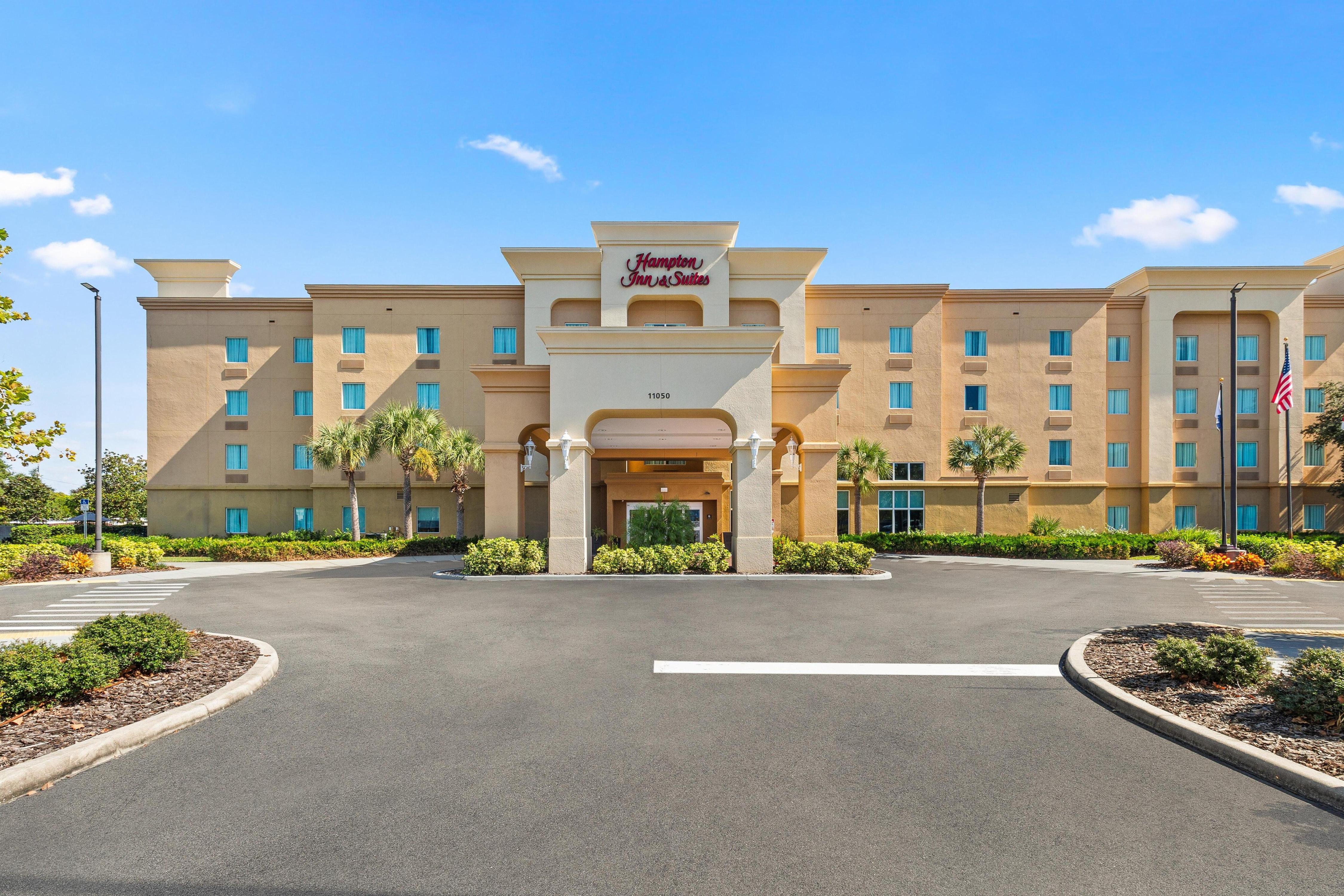 Hampton Inn & Suites by Hilton Port Richey - Tap to explore photos