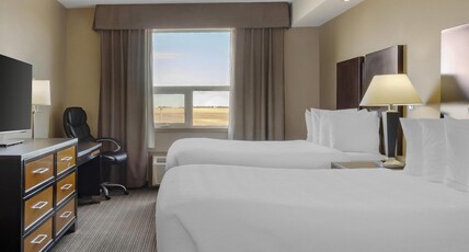 Best Western Plus Moose Jaw Room Type - 2 Queen Beds, Non-Smoking, Work Desk, Microwave And Mini-Refrigerator, Wi-Fi, Full Breakfast Best Western Plus Moose Jaw Room Type - 2 Queen Beds, Non-Smoking, Work Desk, Microwave And Mini-Refrigerator, Wi-Fi, Full Breakfast