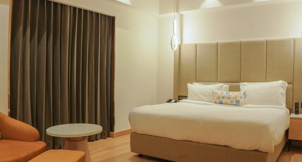 Best Western AH1 Amritsar Room Type - Suite-1 King Bed, Non-Smoking, Flat Screen Television, Separate Living Room, In-Room Safe, Coffee An