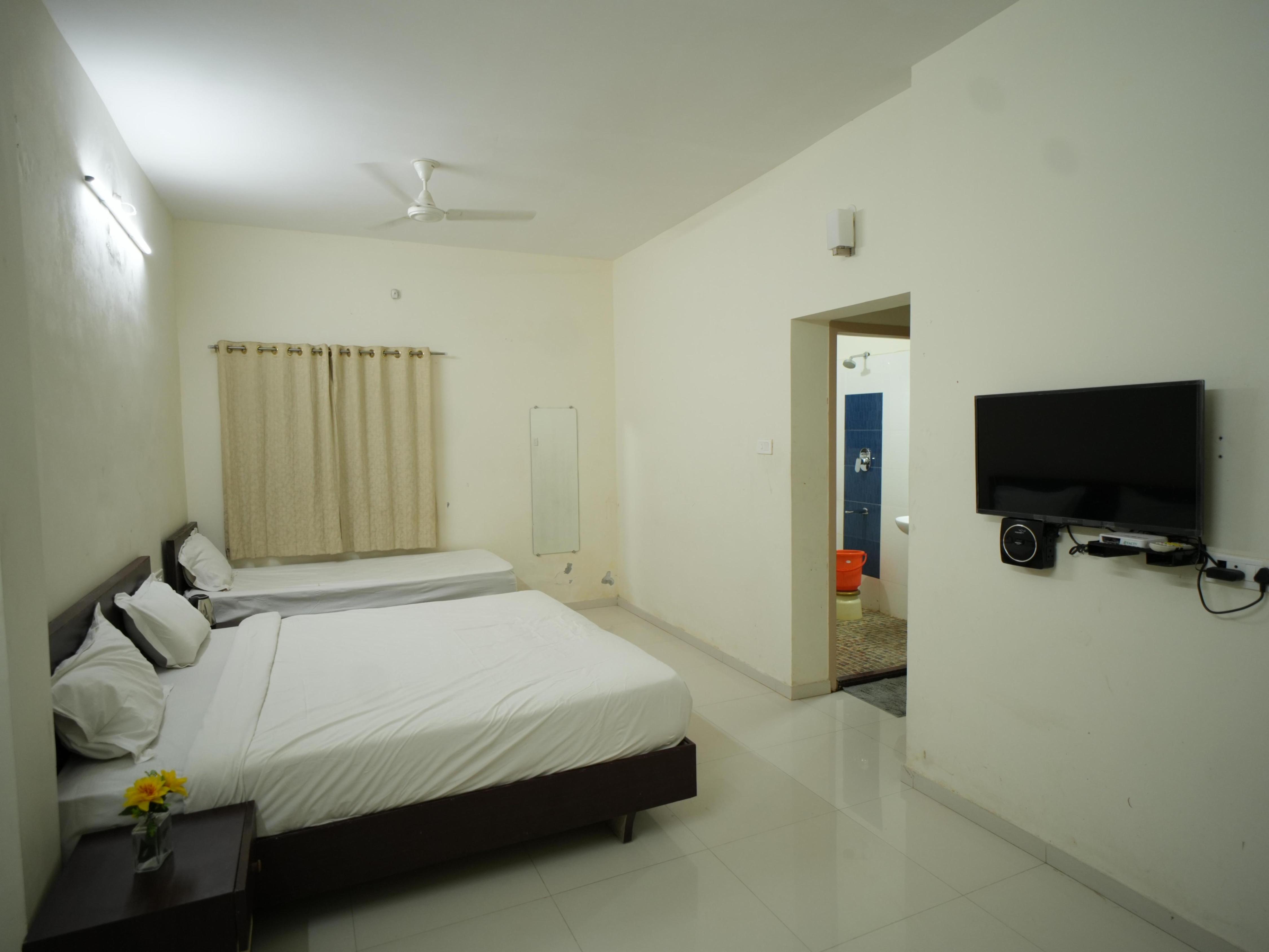 Greenwoods Yercaud Room Type - Triple Bed Room