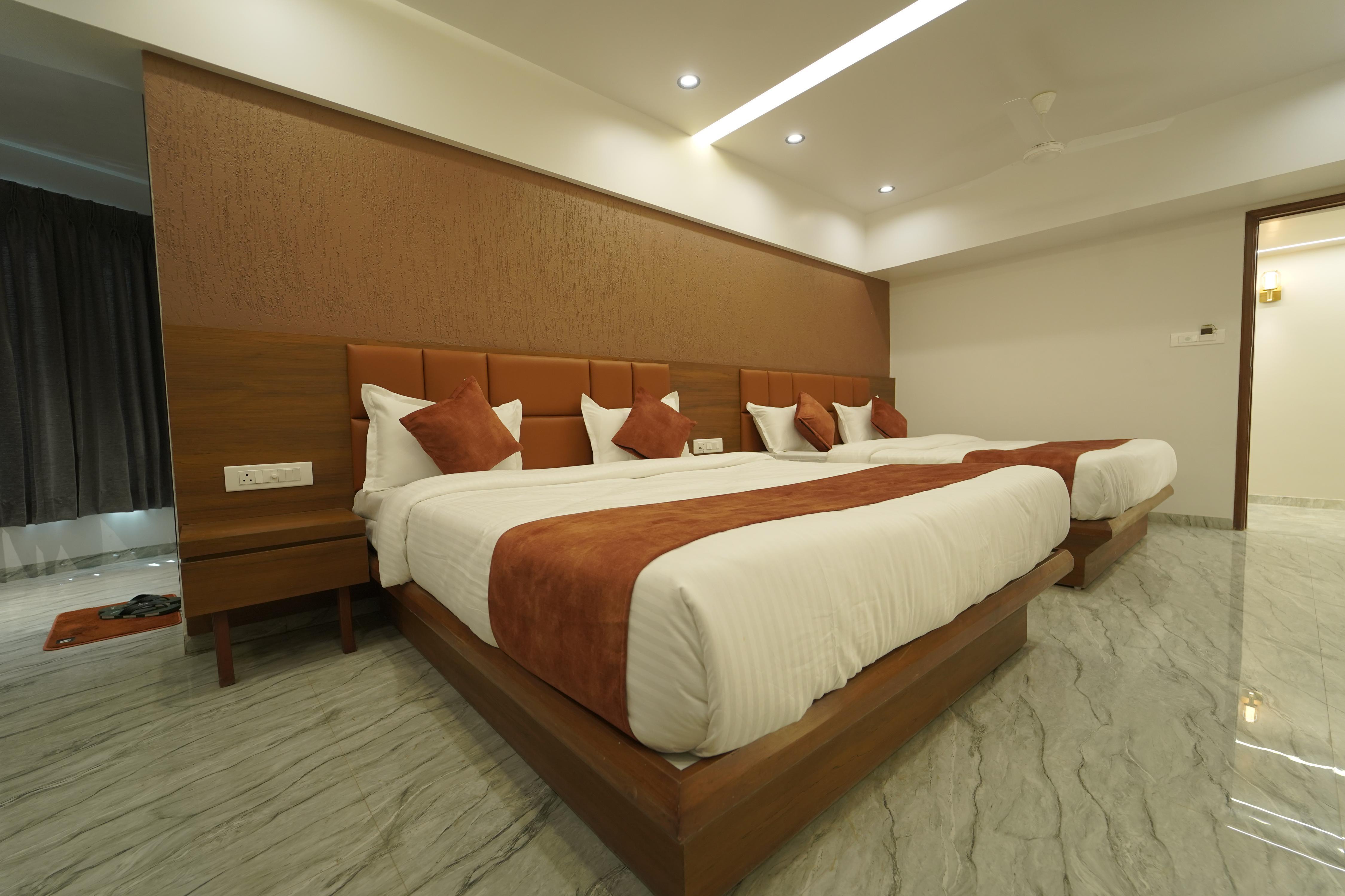 Hotel Repose Room Type - Family King Room