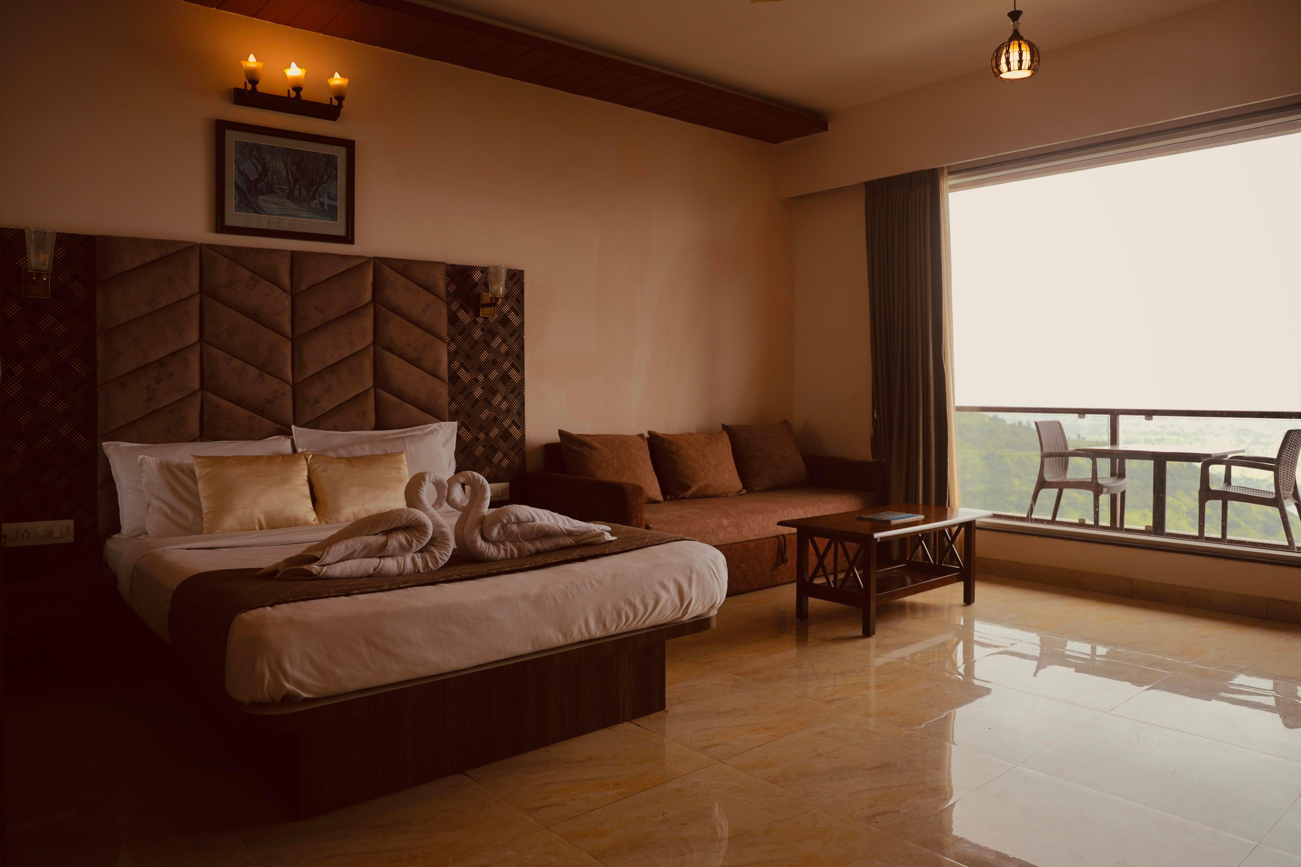 Rainforest Resort & Spa - Valley View Resort Room Type - Executive AC room with Balcony