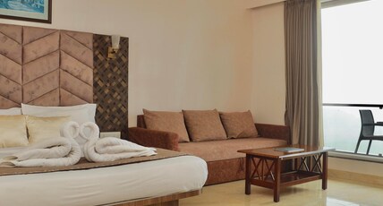 Rainforest Resort & Spa - Valley View Resort Room Type - Premium AC Room with Balcony