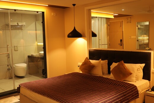 Hotel K C Palace