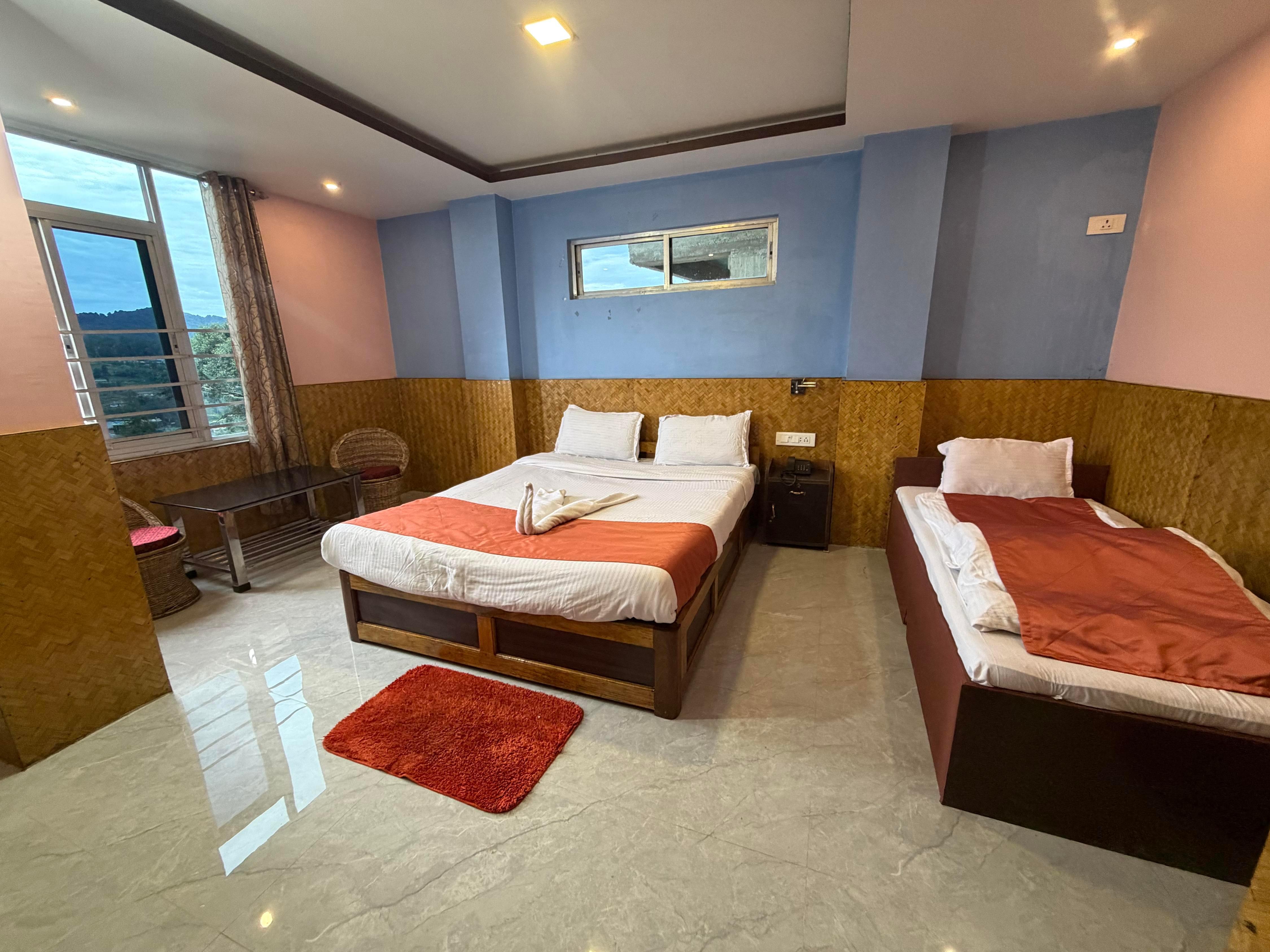 LOOK BOONG HOTEL - Tap to explore photos