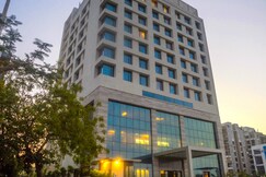 Efcee Sarovar Premiere Bhavnagar