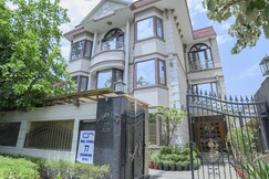 Ahuja Residency Cyber City II