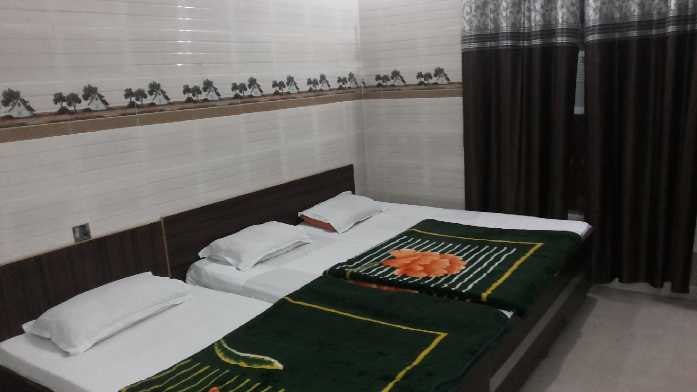 Hotel Riddhi Siddhi - Tap to explore photos