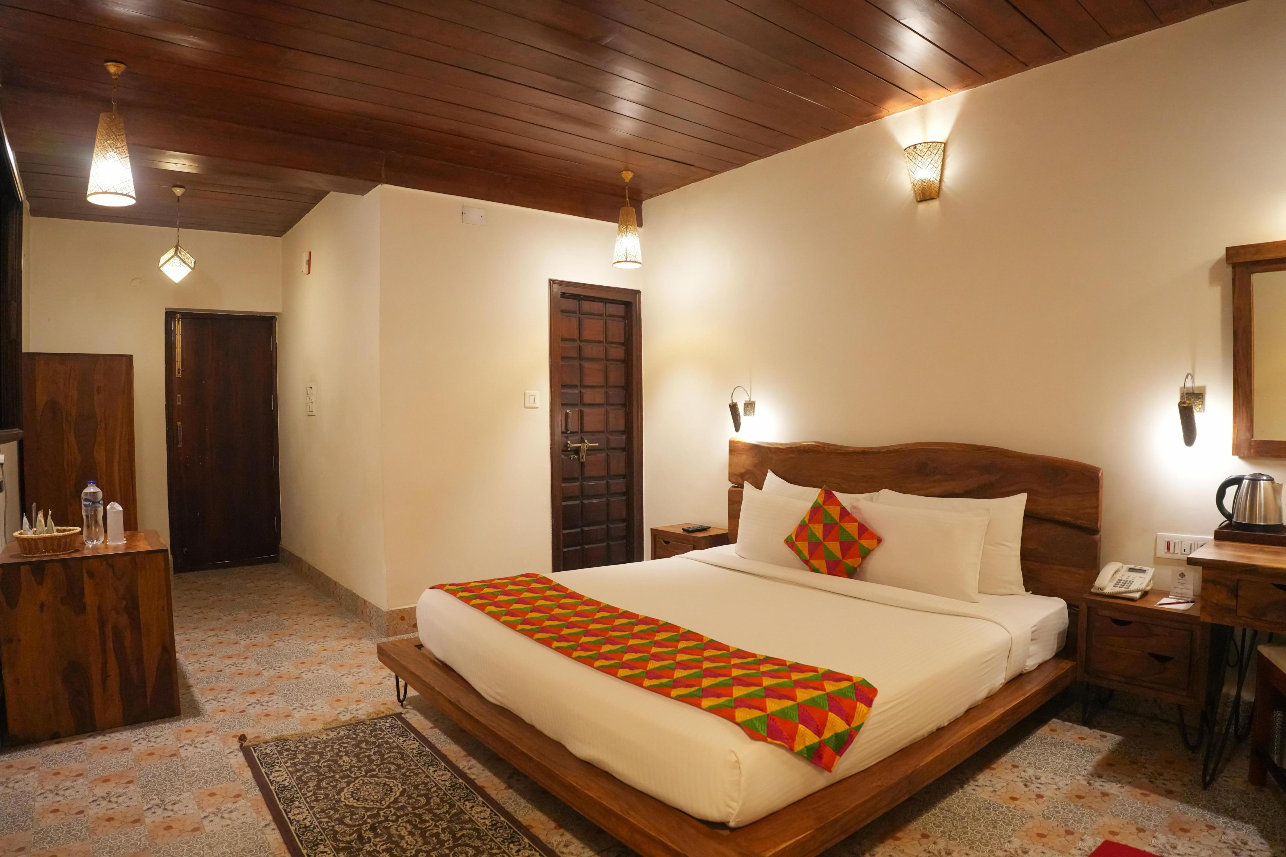 Sadda Pind Room Type - Standard Room With King Size Bed