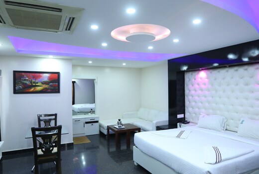 Hotel RR International