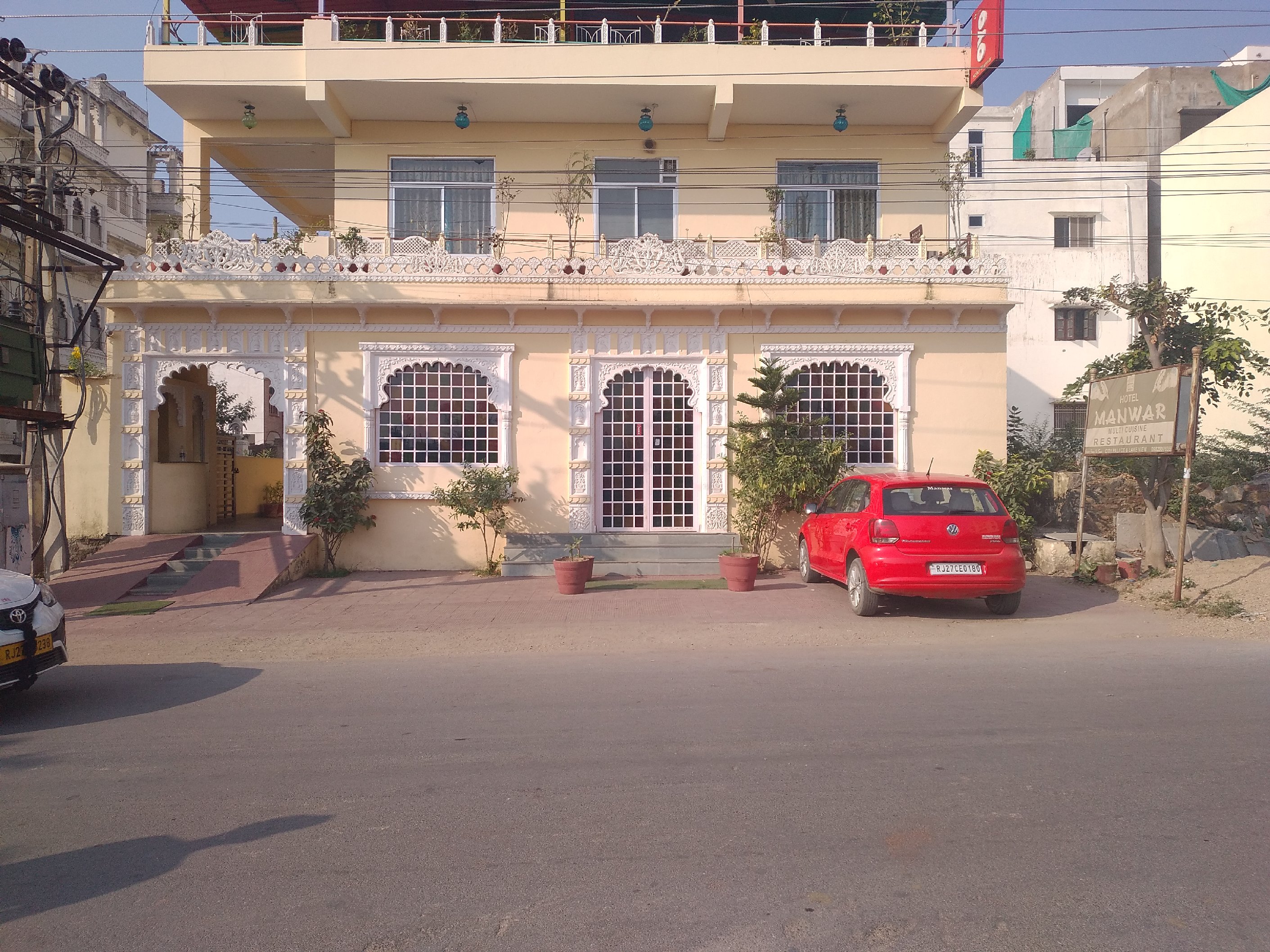 Hotel Manwar - Tap to explore photos