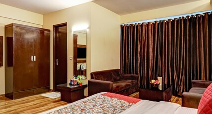 Hotel Palm Grand @ Naraina New Delhi Room Type - Superior Room MMT Exclusive for Business Travellers Hotel Palm Grand @ Naraina New Delhi Room Type - Superior Room MMT Exclusive for Business Travellers